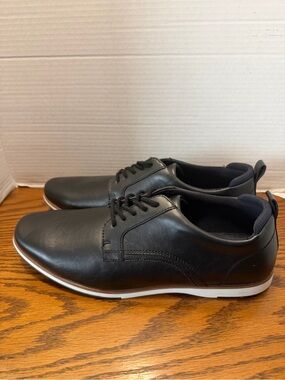 Aldo Men's Black Lace-Up Oxford with White Trim.Comfortable dress up or casual
